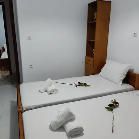 Miaris Antonis & Anastasia Апартаменты *