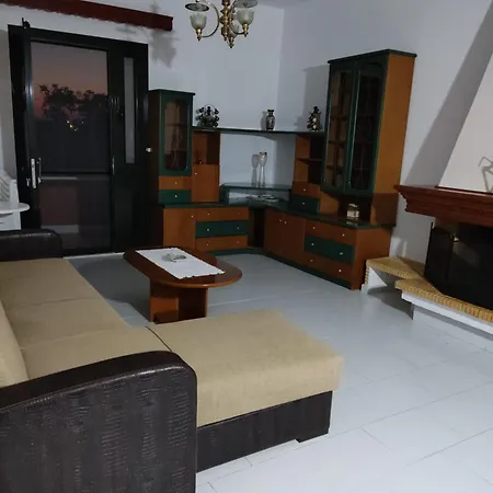 Miaris Antonis & Anastasia Apartman Perivóli